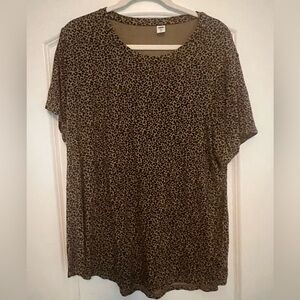 Old Navy Luxe Tshirt- XL